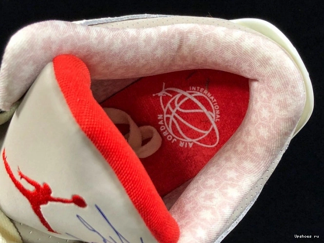 Flight 3 Jordan 136064-140 International Retro  1109